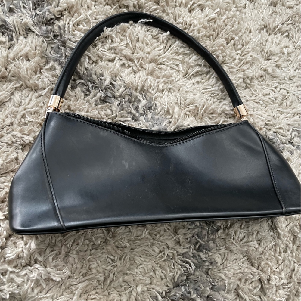 Purse- black & small